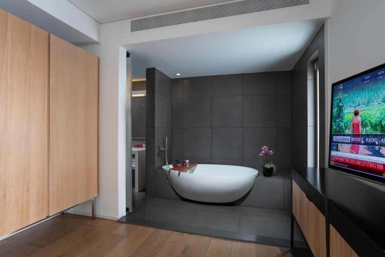 Cramim By Isrotel Exclusive Kiryat Anavim Exteriör bild Bathroom