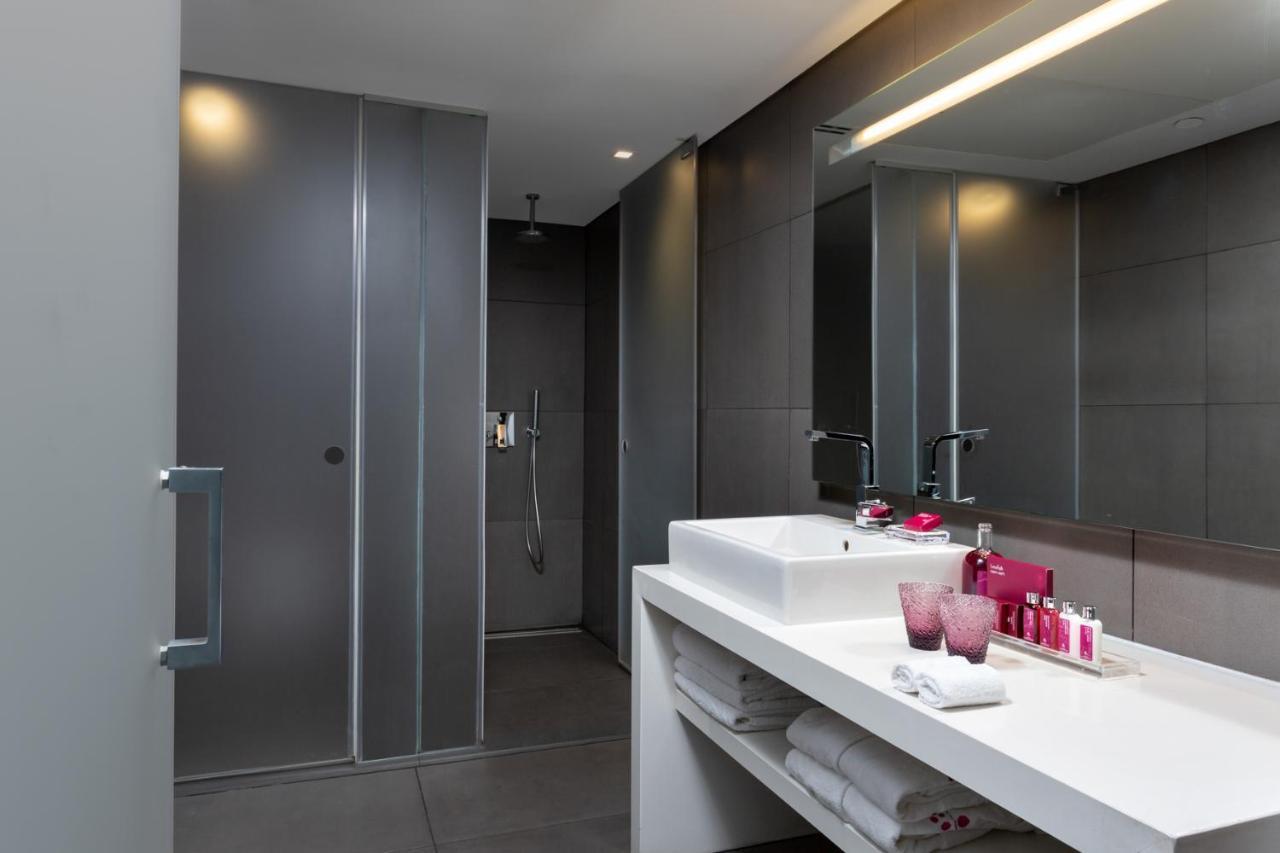 Cramim By Isrotel Exclusive Kiryat Anavim Exteriör bild Bathroom