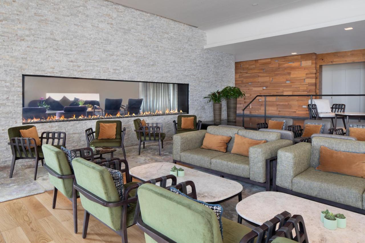 Cramim By Isrotel Exclusive Kiryat Anavim Exteriör bild The lounge at the airport